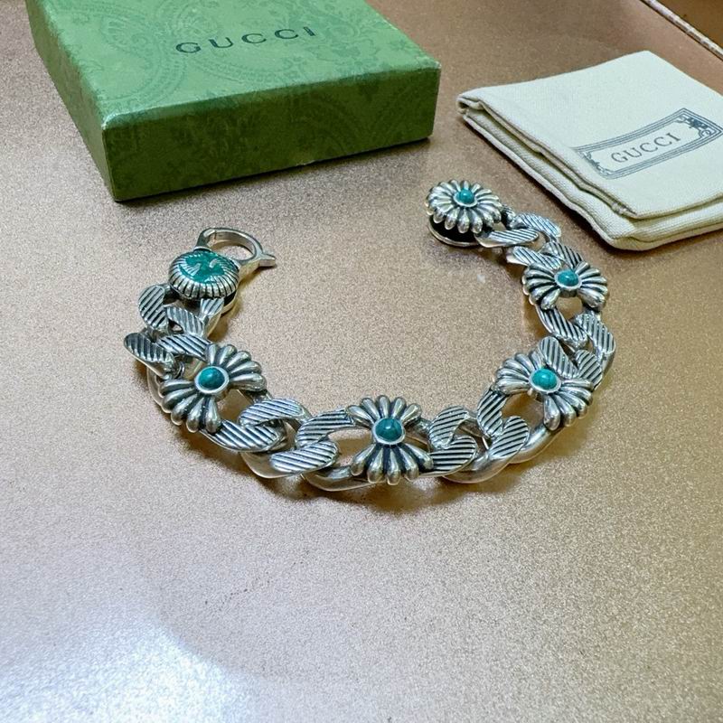 Gucci Bracelet 10yxx14